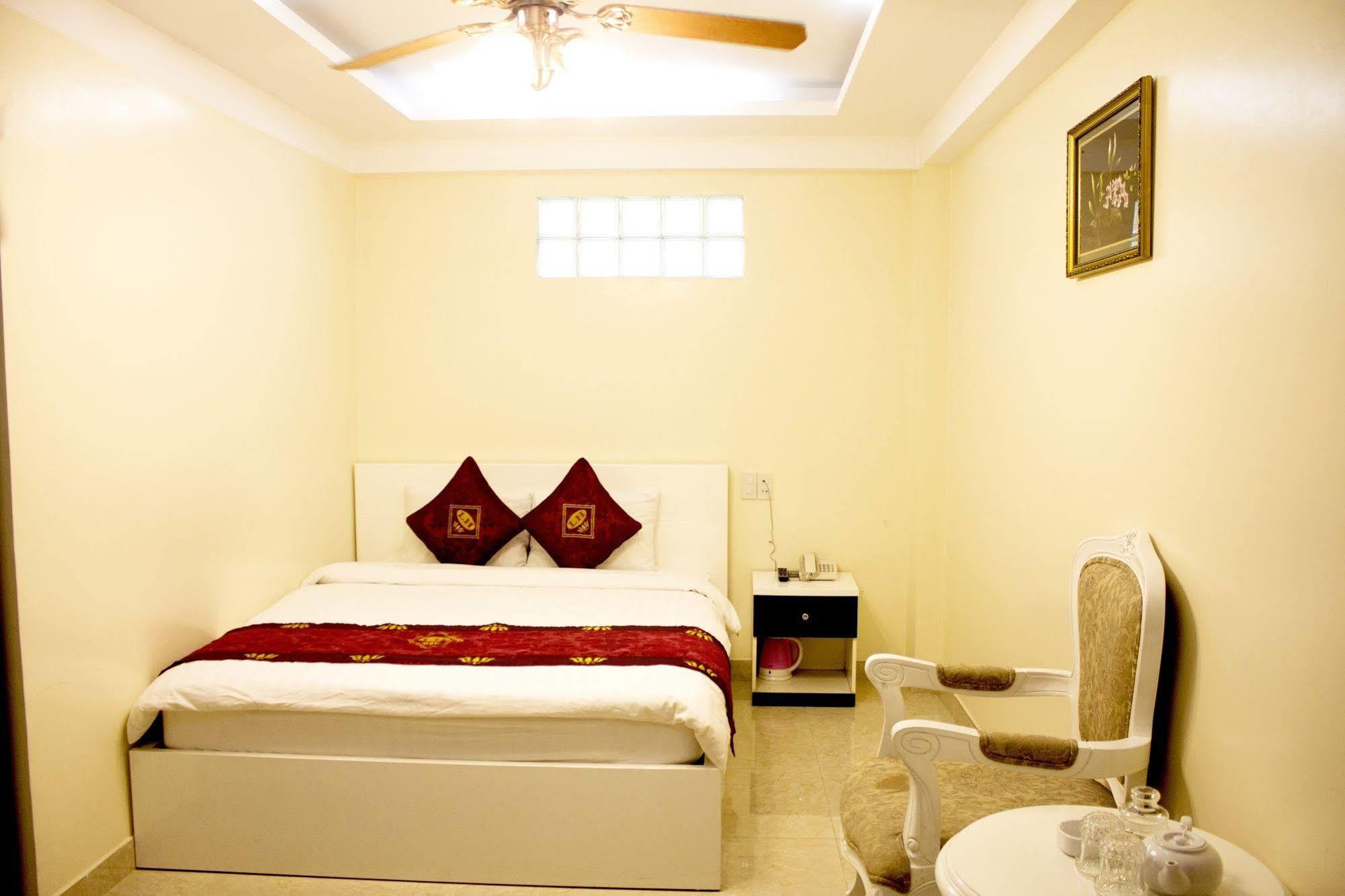 Phuoc Son Hotel Dalat Luaran gambar