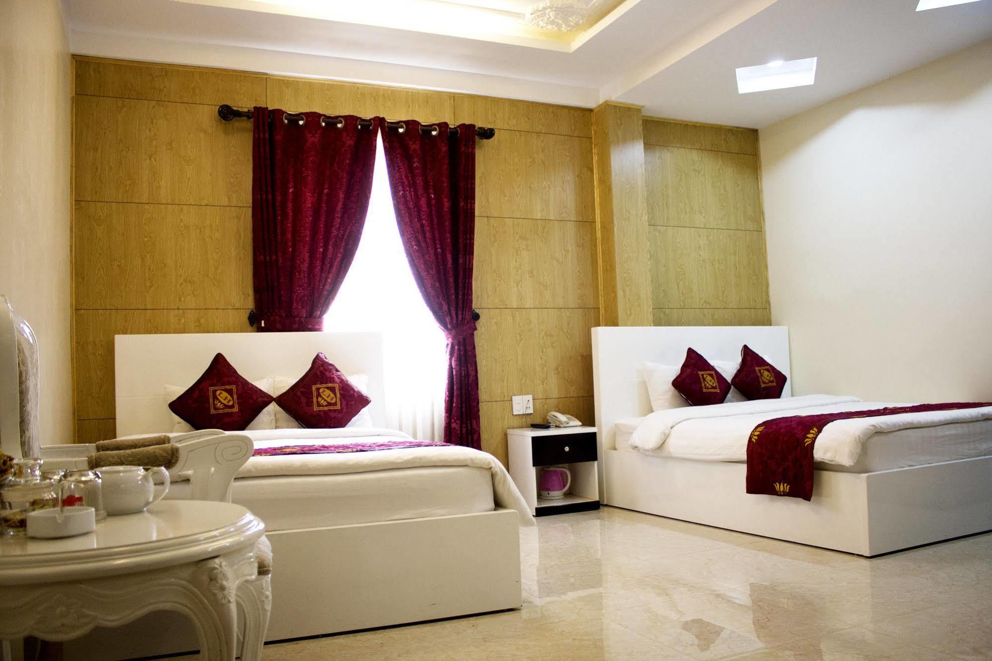 Phuoc Son Hotel Dalat Luaran gambar