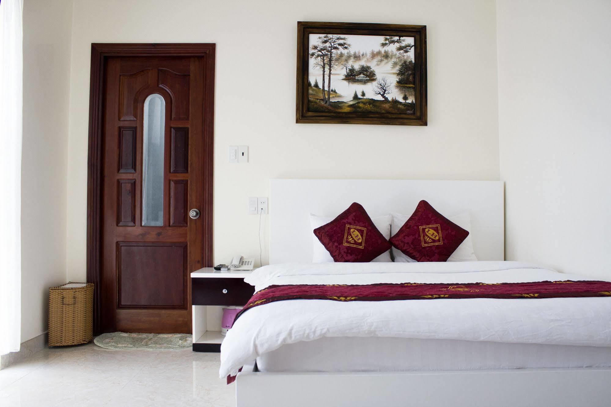 Phuoc Son Hotel Dalat Luaran gambar